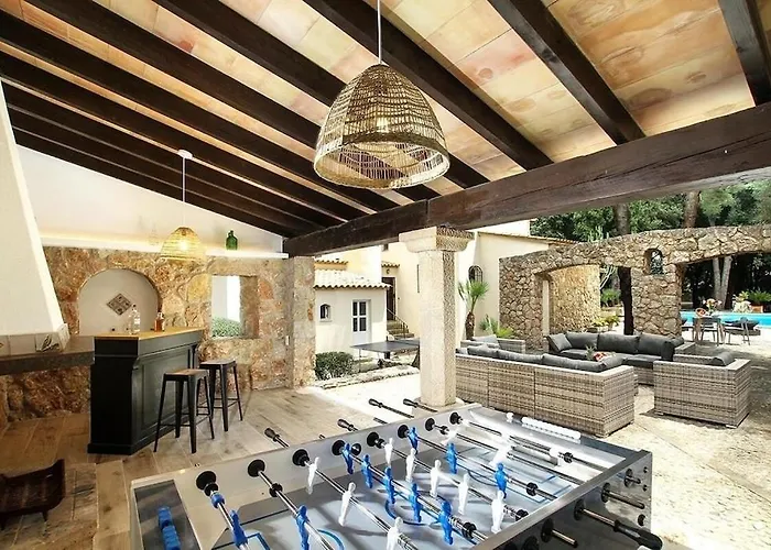 Villa Spectacular Newly Renovated In Pollensa By Renthousing Port de Pollença