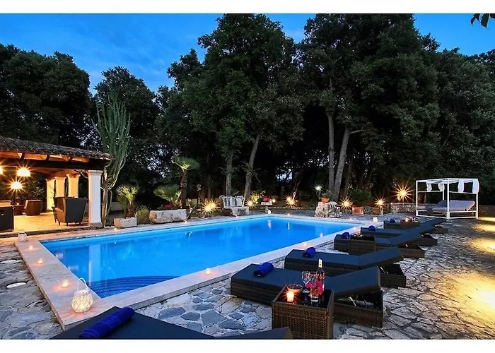 Villa Spectacular Newly Renovated In Pollensa By Renthousing Port de Pollença