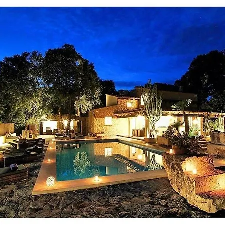 Spectacular Newly Renovated In Pollensa By Renthousing 波连萨港