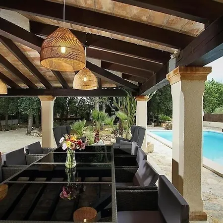 Spectacular Newly Renovated In Pollensa By Renthousing Port de Pollença