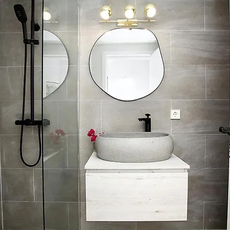 Spectacular Newly Renovated In Pollensa By Renthousing 波连萨港